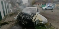 В центре Иркутска водитель Mercedes-Benz врезался в столб - Baikal24.Ru