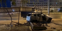 Автомобиль снес остановку в Самаре - НИА Самара