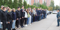Сотрудники Главного управления помогли в благоустройстве Александро-Невского храма в Химках - ГУ МЧС МО