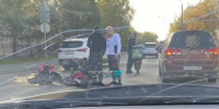 Курьер службы доставки попал в ДТП на улице Петра Сухова в Барнауле - Сетевое издание Толк