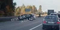 В Тульской области на трассе М-2 легковушка протаранила грузовик - ИА Тульская служба новостей