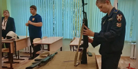 Росгвардейцы провели день открытых дверей для будущих учеников кадетского класса в Подмосковье (видео) - Росгвардия