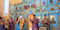 Митрополит Сергий совершил водосвятный молебен в Иверском храме семинарии - Алтайская митрополия
