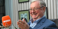 Сергей Степашин на Радио "Комсомольская правда". Фото: Владимир ВЕЛЕНГУРИН - ИППО