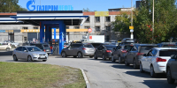 Полиция опровергла штрафы тридцати водителям в очереди на АЗС в Балахне - Комсомольская Правда