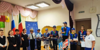 Посвящение в пешеходы Первоклассники Пелевской школы сдали экзамен на знание ПДД - Камская новь