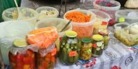 Что может скрываться в банке с огурцами - Казанские ведомости