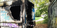 сгоревший 26.9.2026 на Черняховке передвижной ларёк, павильон, прицеп - О чём Говорит Смоленск