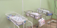 В Якутии с начала года в более чем 1,3 тысячи семей родился четвёртый и последующий ребёнок - ГТРК Саха