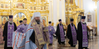 Всенощное бдение в Богоявленском соборе Костромского кремля. Чин Воздвижения Креста - Костромская епархия