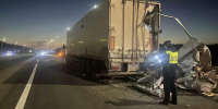 Человек погиб в ДТП с грузовиками на трассе под Екатеринбургом - ОТВ