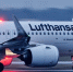 RTL: самолет Lufthansa экстренно сел в Лионе из-за возгорания пауэрбанка - M24.Ru
