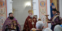 В праздник Крестовоздвижения архиепископ Герасим совершил Литургию в кафедральном соборе - Владикавказская Епархия