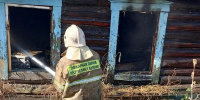 Житель Бурятии получил ожоги, пытаясь спасти документы из горящего дома - ИА Байкал-Daily