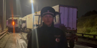 Фура влетела в спецтехнику на Борском мосту в Нижегородской области - Комсомольская Правда