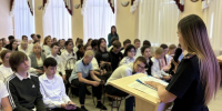 Для школьников Ставрополя прошла антинаркотическая встреча со стражем порядка - Вечерний Ставрополь