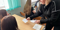 28 сентября сотрудники музея провели  интерактивную лекцию «Ты не один: как понять себя и поддержать друга» для семиклассников школы №17. - Историко-краеведческий музей