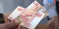 Полицейские с трудом уговорили жительницу костромского поселка не расставаться с деньгами - ГТРК Кострома