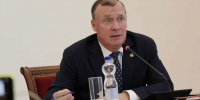 Мэр Екатеринбурга Алексей Орлов досрочно ушел в отставку - Вечерняя Москва