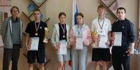За теннисным столом школьники - Шуйский район