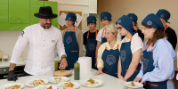 В Сочи для участников школьных «Кулинарных классов» урок провел шеф-повар Мсалам Карказан - Администрация г. Сочи