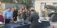Сотрудники Росгвардии стали соорганизаторами «Дня открытых дверей» в тюменском патриотическом центре - Росгвардия