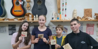 Тучковские ребята осваивали искусство выжигания по дереву - РузаРИА