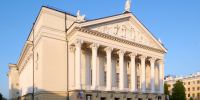 «Казанская опера. 150 лет»: полтора века истории на 564 страницах - Реальное время