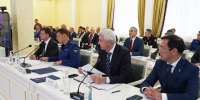 Якутия намерена включить ключевые проекты в план развития Дальнего Востока - Якутское-Cаха ИА