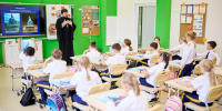 Сахалинских школьников познакомили со знаменитым новгородским бронзовым памятником - CitySakh.Ru