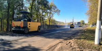 Выравнивающий слой асфальта укладывают на дорогах в микрорайоне Биробиджан-2   - ИА Eaomedia.Ru