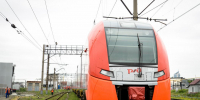 Подросток прокатился на сцепке вагонов электрички в Екатеринбурге  - Фото 1 - JustMedia