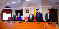 Депутаты Яроблдумы почтили память погибших в Кубринске минутой молчания - YarNews.Ru