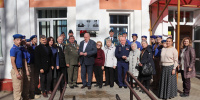 В 23-й школе на торжественной линейке почтили память погибших выпускников - Городская Дума