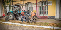 Осенняя листва добавила работы дорожникам Брянска - ИА Наш Брянск.ru