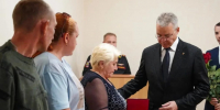 Глава Ставрополья вручил Орден Мужества матери героя СВО - Телеканал СвоёТВ