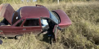 Не справился с управлением: под Ташлой «ВАЗ» улетел в кювет, двое в больнице - Комсомольская Правда