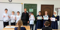 Культработники села Алхасты рассказали местным школьникам о вреде наркотиков - Сердало