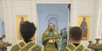 На подворье Галичской епархии в г.Кострома было совершено ночное богослужение - Галичская Епархия