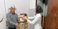 Депутат Мухтарпаша Умаханов передал Хасавюртовской больнице медикаменты на 130 тысяч рублей - Дагестанская правда