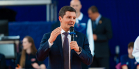 Дмитрий Артюхов дал старт первому этапу Молодежной лиги по волейболу - Администрация ЯНАО