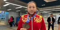 Омичка Салтанат Меденова вернулась домой с медалью чемпионата Европы по боксу - Om1.Ru