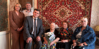 Депутат Думы Астраханской области Игорь Алексеев поздравил со 100-летним юбилеем жительницу округа - Дума