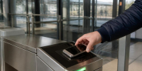 Пассажиры электричек Петербурга смогут проходить турникеты по NFC - ProKazan.Ru