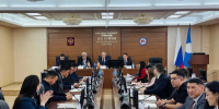 Круглый стол к 20-летию Молодёжного парламента Якутии состоялся в Ил Тумэн - Правительство Республики Саха (Якутия)