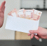 В Ангарске завели дело о взятке в 100 тысяч за загранпаспорт - КП-Иркутск