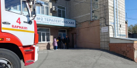В Ленинском районе медики и спасатели провели противопожарные учения в БСМП №2 - Администрация г. Барнаул