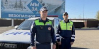 В Курганской области сотрудники Госавтоинспекции помогли доставить пожилую женщину в больницу - Новый мир