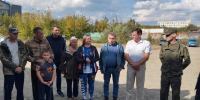 «Это наш долг»: из Миасса в зону СВО ушел гуманитарный конвой весом более трех тонн - Законодательное Собрание