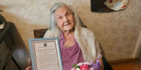 Свой 100-летний юбилей отметила жительница Южно-Сахалинска Любовь Сухоцкая - Администрация г.Южно-Сахалинск